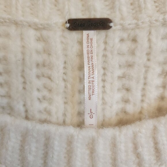 Free People Carter Pullover  L/G Cream Knit Chunky Sweater - Picture 5 of 8